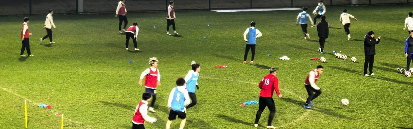 B体育-成都锦城队提前一个多月开始冬训，年龄最大球员每天跑动5000米