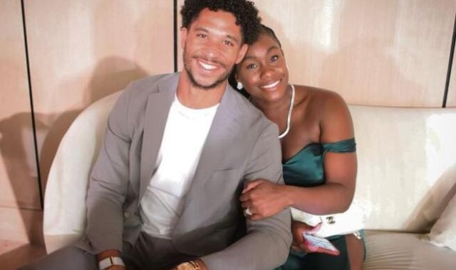 B体育APP-尼克斯崛起助推器！哈特：来到纽约我和妻子都开心